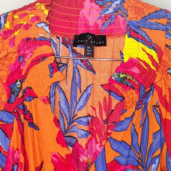 Tracy Evans Womens‎ Top Sz XL V-Neck Long Sleeve Blouse Floral Tropical Resort - Picture 4 of 16